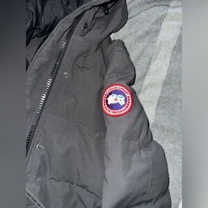 Canada Goose Jacket